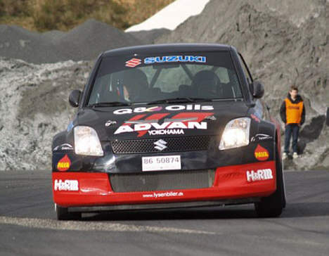 Martin Johansen slutter kun 2 sekunder fra fra andenpladsen i generalklassementet i hans første løb med sin Suzuki Swift super 1600.